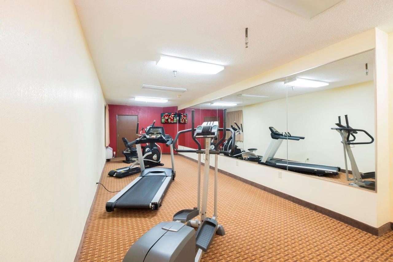 Red Roof Inn & Suites Cincinnati North-Мейсон Екстер'єр фото