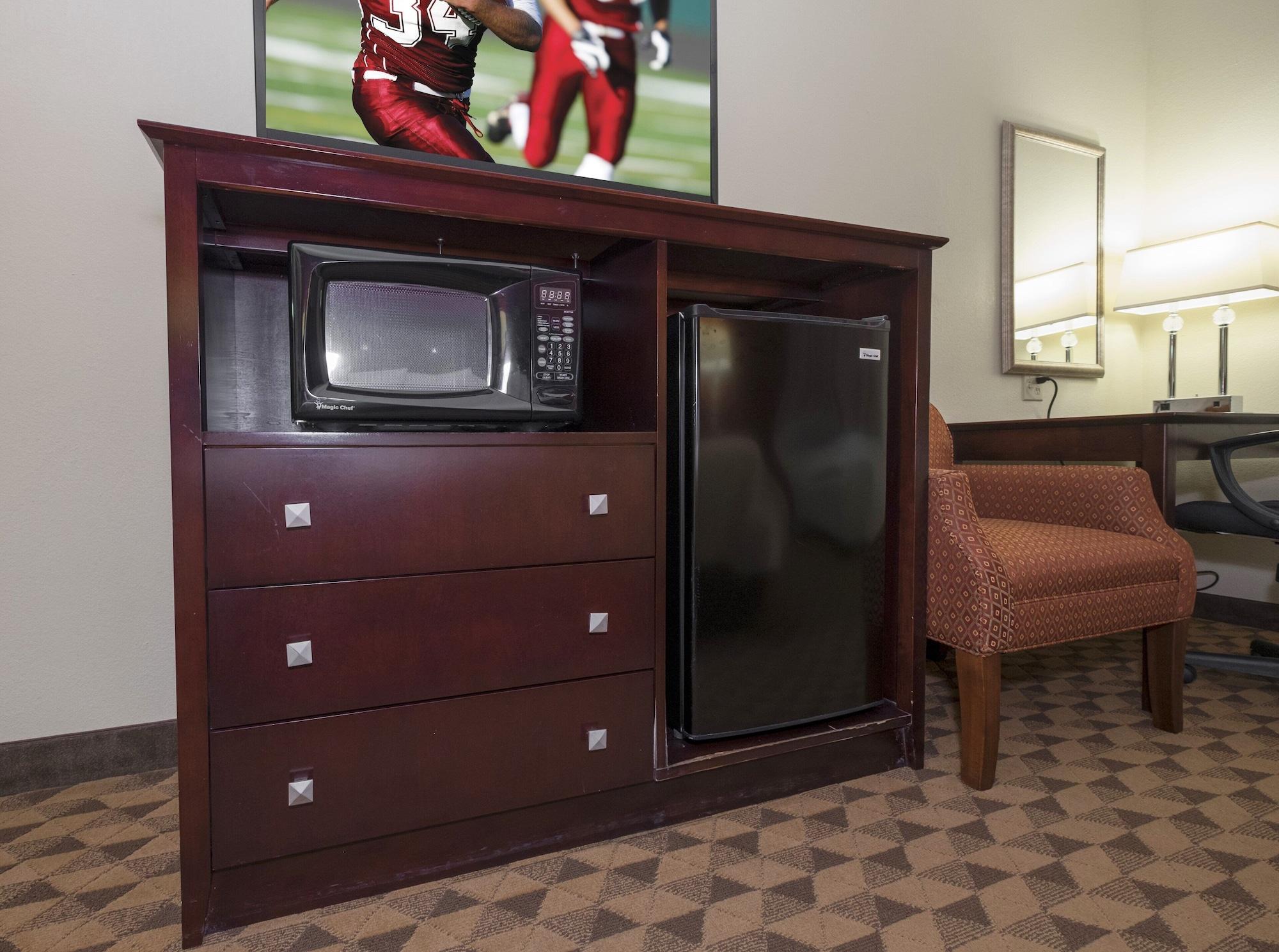 Red Roof Inn & Suites Cincinnati North-Мейсон Екстер'єр фото