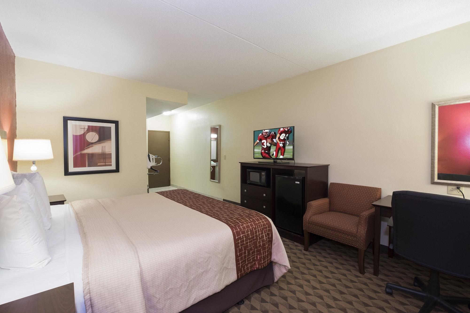 Red Roof Inn & Suites Cincinnati North-Мейсон Екстер'єр фото